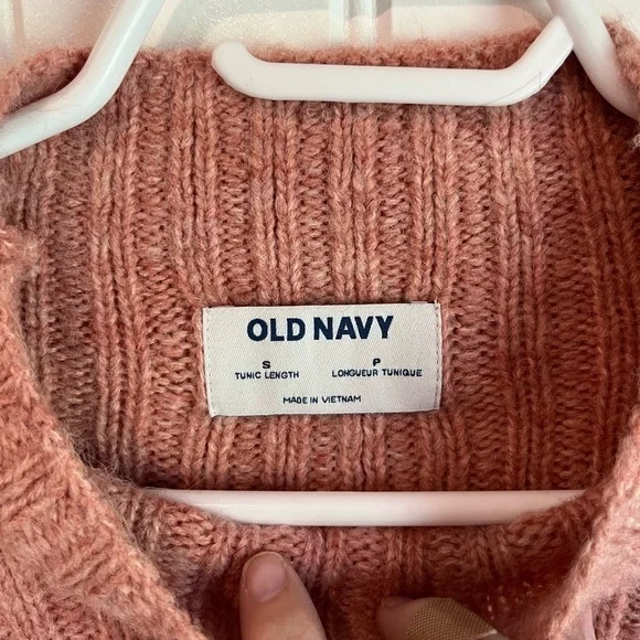 NWOT Old Navy Tunic Length Pink Sweater Small oversized - Picture 4 of 7